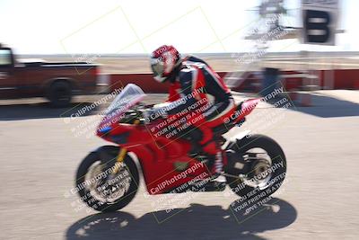 media/Nov-03-2025-Lets Ride (Mon) [[4d74c1c4d3]]/B Group/Grid/